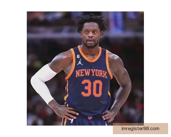 兰德尔个人生涯总篮板突破7000大关 创下重要里程碑